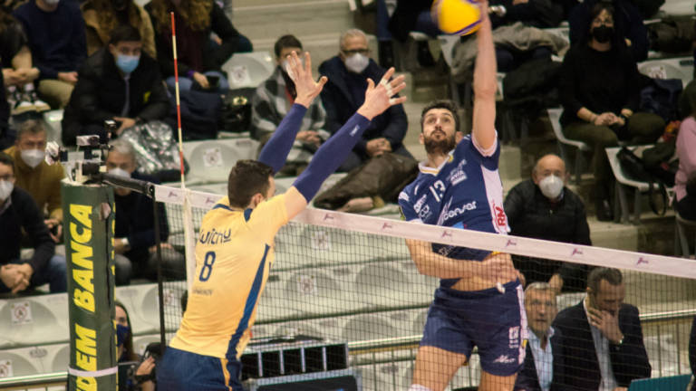 Volley Superlega, la Consar Rcm con Cisterna per l'ultimo assalto alla prima vittoria Volley Superlega, la Consar Rcm con Cisterna per l'ultimo assalto alla prima vittoria