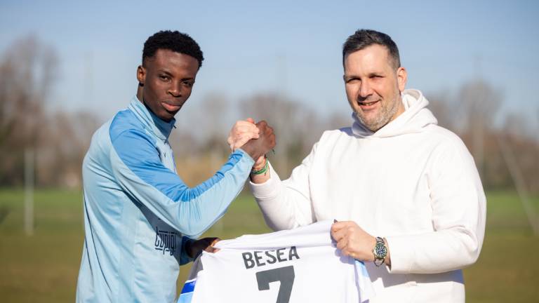 Calcio D, colpo grosso dello United Riccione: tesserato il centrocampista ghanese Besea Calcio D, colpo grosso dello United Riccione: tesserato il centrocampista ghanese Besea