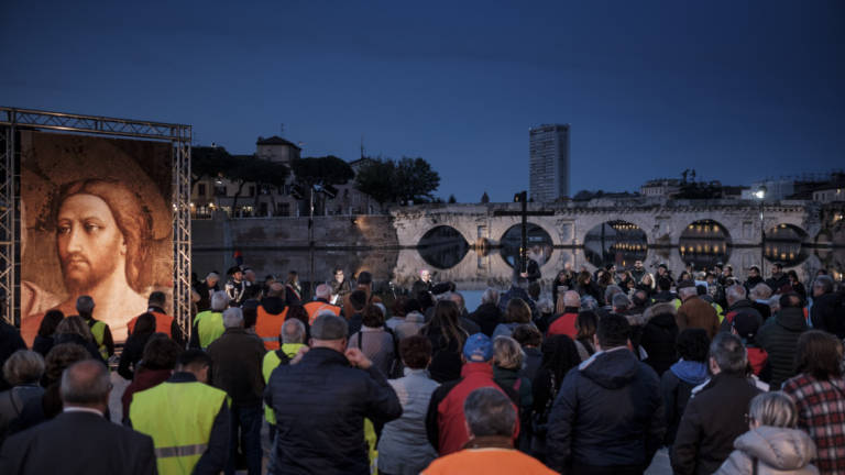 Rimini, domenica la via Crucis con l'immagine del Cristo di Leopoli Rimini, domenica la via Crucis con l'immagine del Cristo di Leopoli