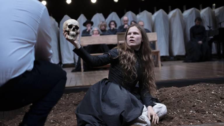 Premi Ubu a Riccione, ecco il meglio del teatro italiano Premi Ubu a Riccione, ecco il meglio del teatro italiano