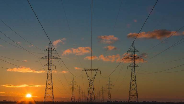 Caro energia, l'Ugl: A Ravenna c'è chi risparmia sulle bollette tagliando i premi Caro energia, l'Ugl: A Ravenna c'è chi risparmia sulle bollette tagliando i premi