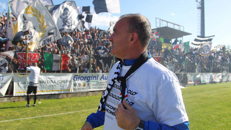 Calcio Serie D Poule Scudetto, il Cesena e Angelini si separano Calcio Serie D Poule Scudetto, il Cesena e Angelini si separano