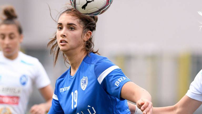 Calcio A donne,Di Luzio fallisce un rigore: San Marino-Napoli è 0-0 Calcio A donne,Di Luzio fallisce un rigore: San Marino-Napoli è 0-0