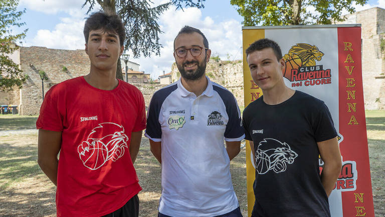 Basket A2: Orasì, ecco Arnaldo e Berdini: A Ravenna per crescere Basket A2: Orasì, ecco Arnaldo e Berdini: A Ravenna per crescere