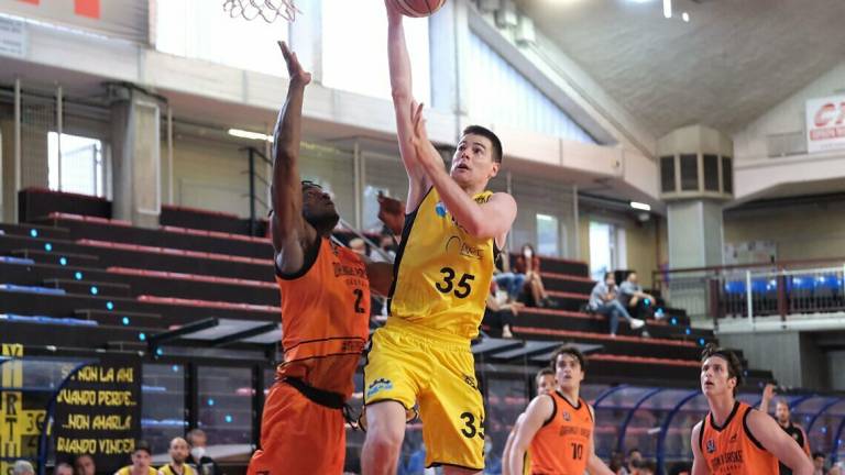 Basket C Gold, Begic passa al Corato: Virtus Imola nel cuore Basket C Gold, Begic passa al Corato: Virtus Imola nel cuore
