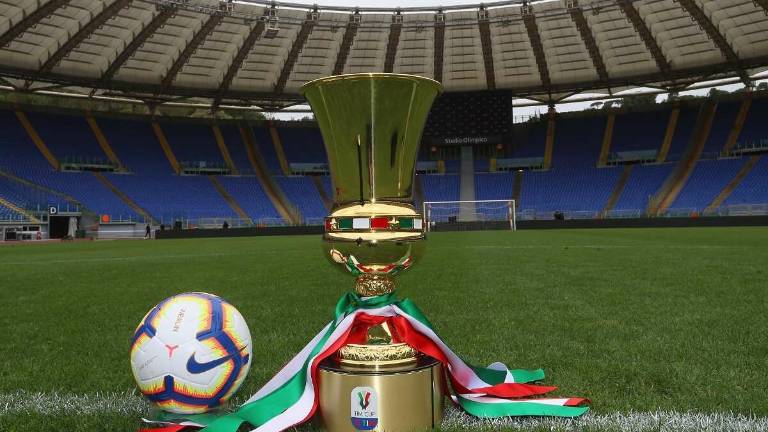 Calcio, decisione choc della Lega: Coppa Italia solo per club di A e B Calcio, decisione choc della Lega: Coppa Italia solo per club di A e B