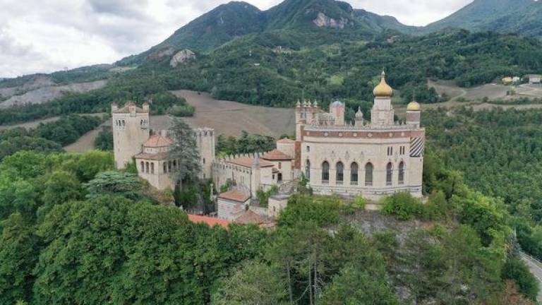 Il censimento delle case di persone illustri dell’Emilia-Romagna diventa un libro Il censimento delle case di persone illustri dell’Emilia-Romagna diventa un libro