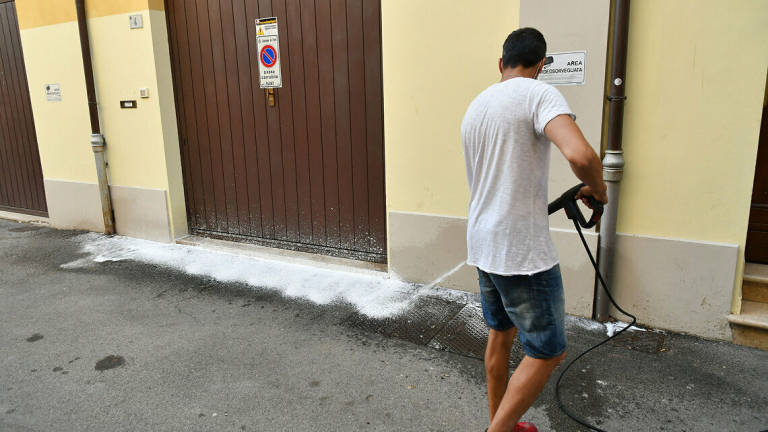 Forlì, degrado in centro: tre verbali e 600 euro di multa Forlì, degrado in centro: tre verbali e 600 euro di multa