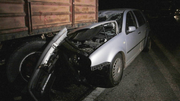 Russi, grave 54enne finito con l'auto contro un trattore Russi, grave 54enne finito con l'auto contro un trattore