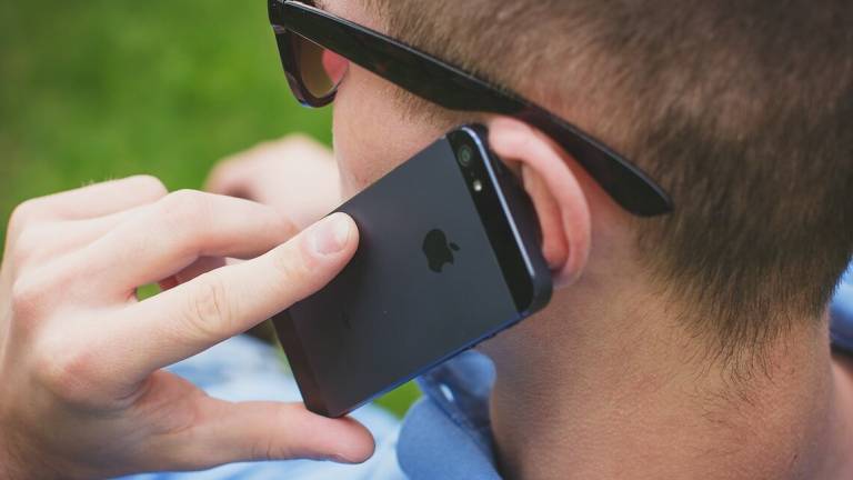 Affetti collaterali: l'uomo che parla sempre di sé Affetti collaterali: l'uomo che parla sempre di sé