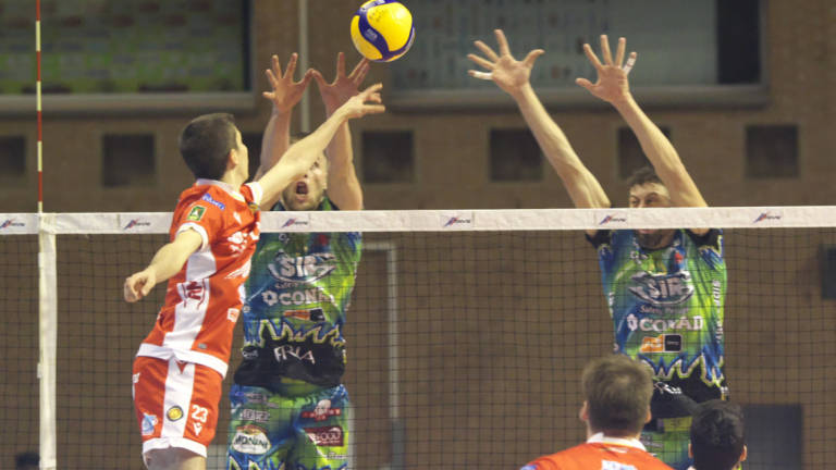 Volley Superlega, Zanini: La Consar a tratti ha fatto vedere qualcosa di buono Volley Superlega, Zanini: La Consar a tratti ha fatto vedere qualcosa di buono