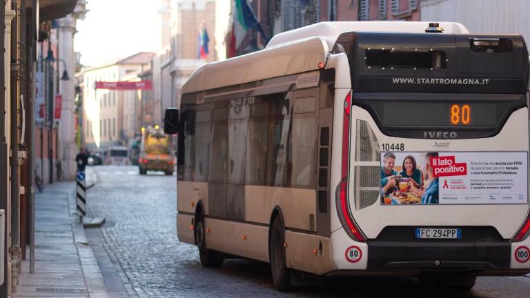 Ravenna, arriva la prima linea bus gratuita in città: via alla sperimentazione Ravenna, arriva la prima linea bus gratuita in città: via alla sperimentazione