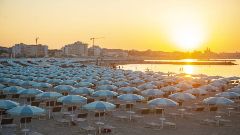 Bolkestein. La spiaggia è un bene pubblico limitato. Il Consiglio di Stato: bandi obbligatori Bolkestein. La spiaggia è un bene pubblico limitato. Il Consiglio di Stato: bandi obbligatori