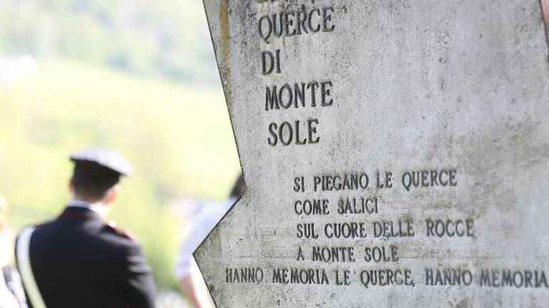 La fragilità della memoria e il dovere della trasmissione La fragilità della memoria e il dovere della trasmissione