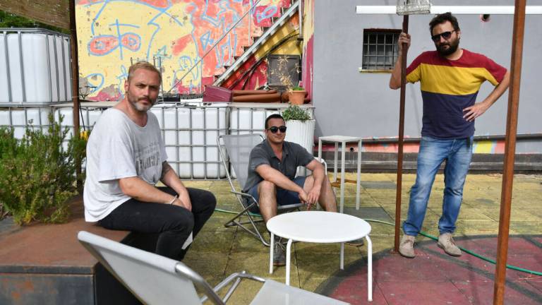 Coronavirus, Forlì: i locali della movida si preparano a riaprire Coronavirus, Forlì: i locali della movida si preparano a riaprire