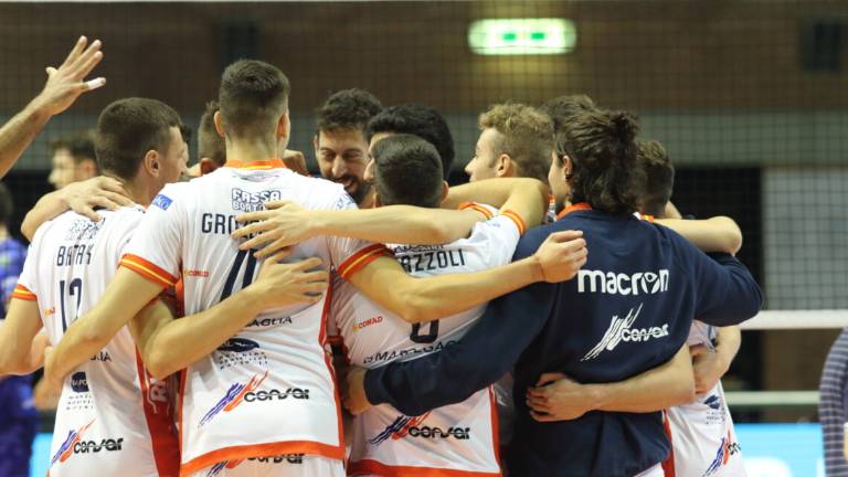 Volley Superlega play-off, Ravenna-Modena atto secondo Volley Superlega play-off, Ravenna-Modena atto secondo