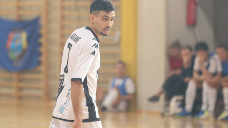 Calcio a 5 A2, Hassane: Futsal, bella partenza ma il cammino è lungo Calcio a 5 A2, Hassane: Futsal, bella partenza ma il cammino è lungo