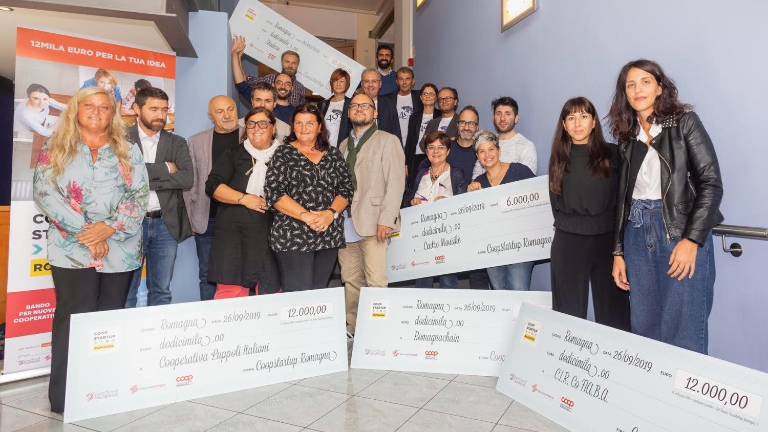 Coopstartup premia sei progetti: 60mila euro per nuove imprese Coopstartup premia sei progetti: 60mila euro per nuove imprese