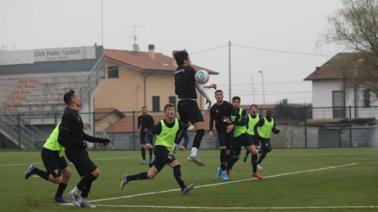 Calcio, il Cesena supera 4-2 la Savignanese Calcio, il Cesena supera 4-2 la Savignanese