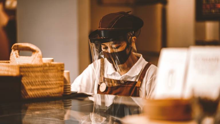Covid, tavoli da 4 al ristorante e riunioni da remoto: il triste passo indietro di San Marino Covid, tavoli da 4 al ristorante e riunioni da remoto: il triste passo indietro di San Marino