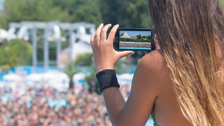 Aquafan cerca giovani riminesi per l'immagine del parco Aquafan cerca giovani riminesi per l'immagine del parco