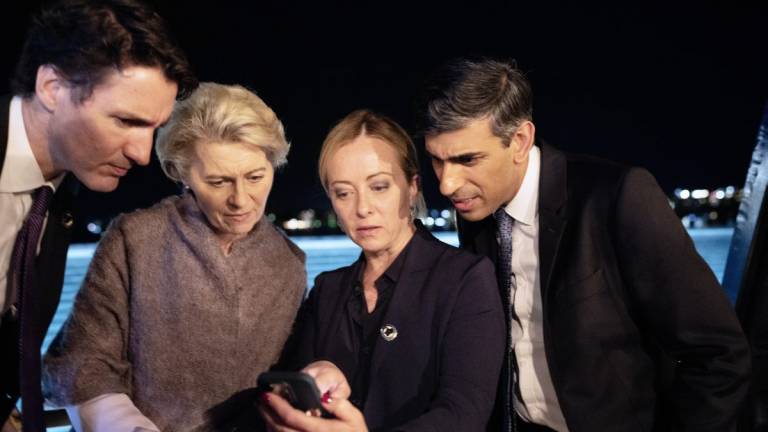 Von der Leyen sorvola la Romagna con Meloni e Bonaccini: alle 17 sarà a Cesena Von der Leyen sorvola la Romagna con Meloni e Bonaccini: alle 17 sarà a Cesena