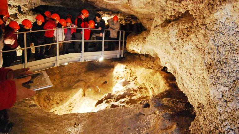 Riolo, lavori per la messa in sicurezza della grotta di Re Tiberio Riolo, lavori per la messa in sicurezza della grotta di Re Tiberio