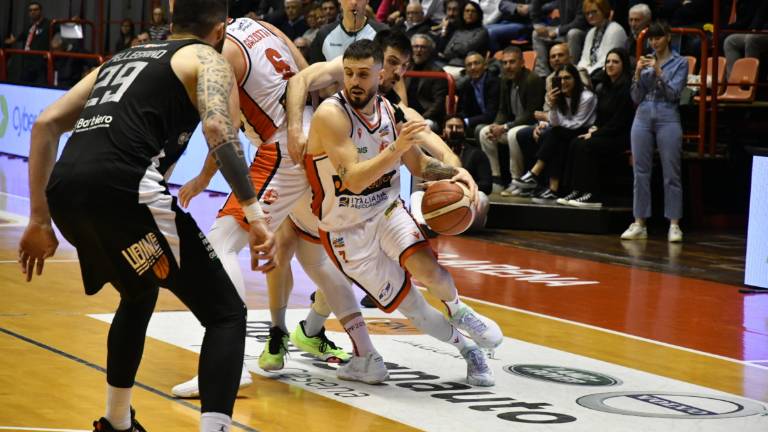 Basket A2, partita la prevendita per Unieuro-Mascio Treviglio di domenica Basket A2, partita la prevendita per Unieuro-Mascio Treviglio di domenica