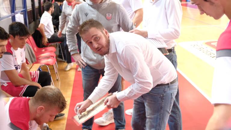 Basket B, Ozzano-Imola sarà il derby di Federico Grandi Basket B, Ozzano-Imola sarà il derby di Federico Grandi