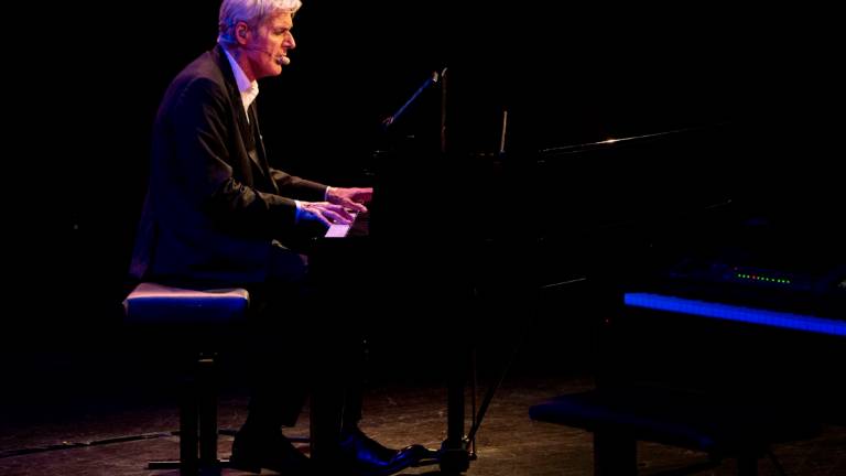 Baglioni torna nei teatri: nel tour anche a Cesena, Forlì, Ravenna e Rimini Baglioni torna nei teatri: nel tour anche a Cesena, Forlì, Ravenna e Rimini