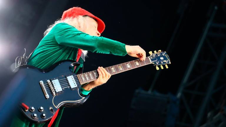 Imola, lo spettacolo potente degli AC/DC nella storia della musica rock e dell’autodromo le foto del concerto FOTOGALLERY MMPH Imola, lo spettacolo potente degli AC/DC nella storia della musica rock e dell’autodromo le foto del concerto FOTOGALLERY MMPH