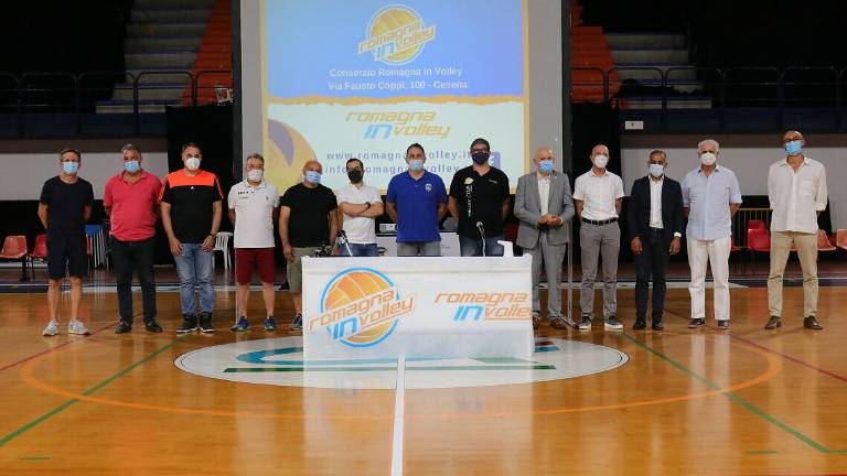 Al Carisport la riunione plenaria del consorzio Romagna in Volley Al Carisport la riunione plenaria del consorzio Romagna in Volley