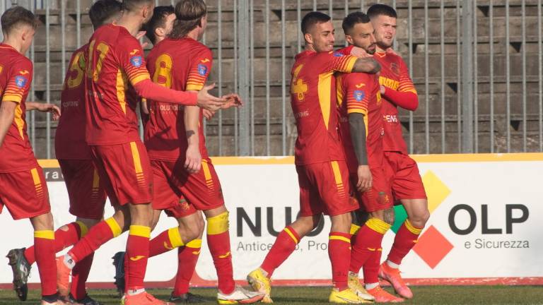 Calcio serie D, un grande Ravenna riapre il campionato e ora il Forlì è a -6 dalla Giana Erminio Calcio serie D, un grande Ravenna riapre il campionato e ora il Forlì è a -6 dalla Giana Erminio