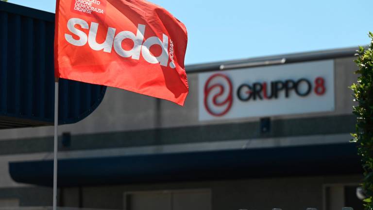 Gruppo 8 chiude lo stabilimento di Forlì in seguito alle proteste sindacali Gruppo 8 chiude lo stabilimento di Forlì in seguito alle proteste sindacali