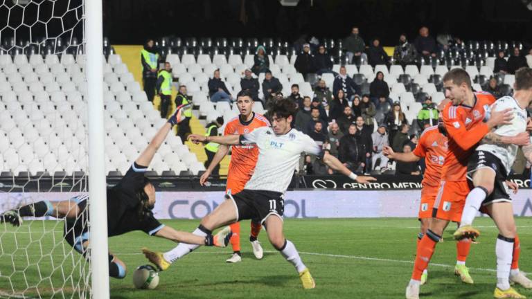 Calcio, Stiven Shpendi a segno anche con l'Under 21 dell'Albania contro l'Azerbaigian Calcio, Stiven Shpendi a segno anche con l'Under 21 dell'Albania contro l'Azerbaigian
