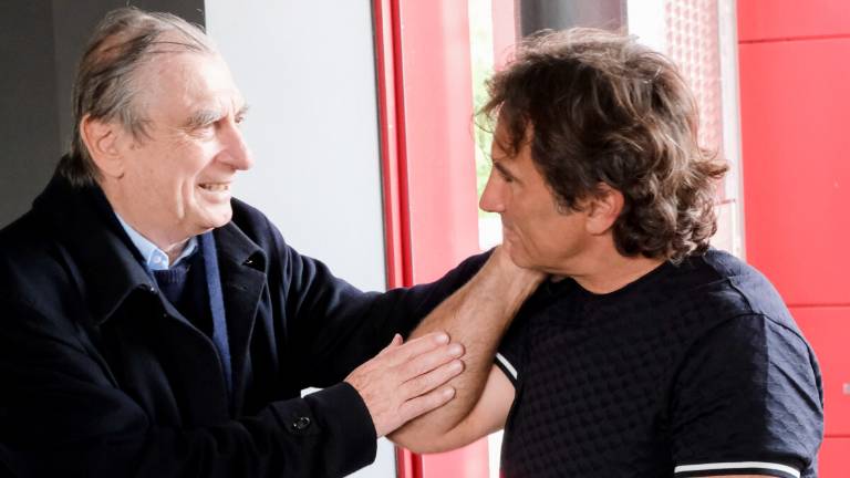 Sport e scienza, la doppia sfida di Alex Zanardi all'Ironman di Cervia Sport e scienza, la doppia sfida di Alex Zanardi all'Ironman di Cervia