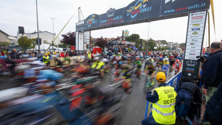 Nove Colli, azione legale contro i ciclisti non-negativi ai controlli Nove Colli, azione legale contro i ciclisti non-negativi ai controlli