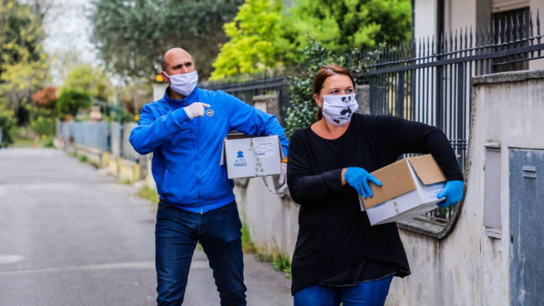 Forlì, il Comune: obbligo di mascherine contro il Coronavirus Forlì, il Comune: obbligo di mascherine contro il Coronavirus