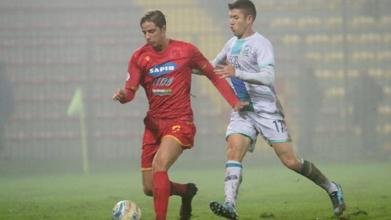 Calcio Serie D, il Rimini ingaggia il difensore Matteo Ronchi Calcio Serie D, il Rimini ingaggia il difensore Matteo Ronchi