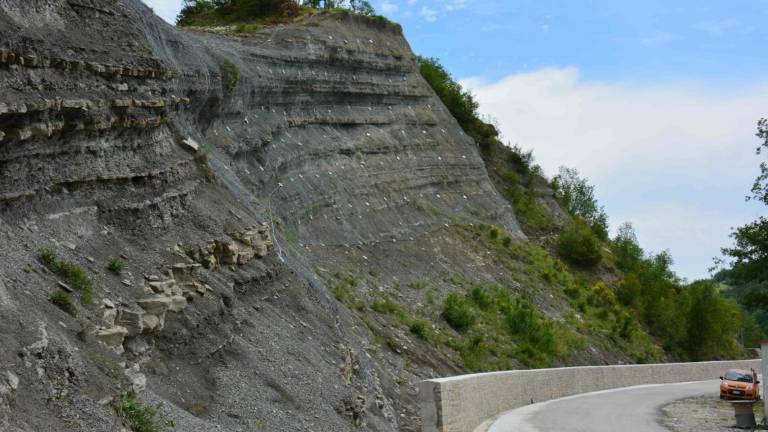 Finiti i lavori per una viabilità più sicura a Casteldelci Finiti i lavori per una viabilità più sicura a Casteldelci