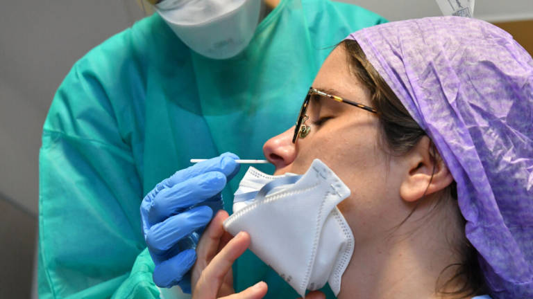 Pandemia: partita anche a Cesena la caccia alla variante Delta Pandemia: partita anche a Cesena la caccia alla variante Delta