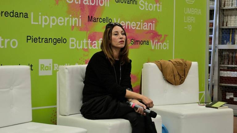 Cesena, venerdì Simona Vinci inaugura La bellezza delle parole Cesena, venerdì Simona Vinci inaugura La bellezza delle parole