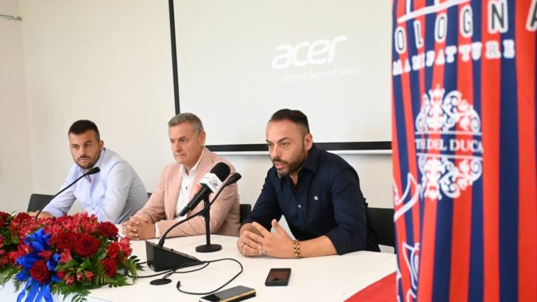 Calcio D, Prima uscita dei nuovi proprietari dell'Imolese: c'è la “benedizione” del sindaco Panieri Calcio D, Prima uscita dei nuovi proprietari dell'Imolese: c'è la “benedizione” del sindaco Panieri