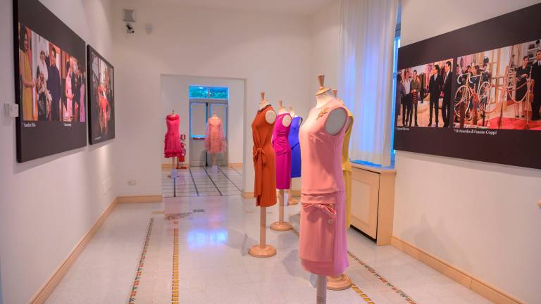 Riccione, inaugurata la mostra “Il Paradiso delle Signore” con gli attori della serie tv Riccione, inaugurata la mostra “Il Paradiso delle Signore” con gli attori della serie tv