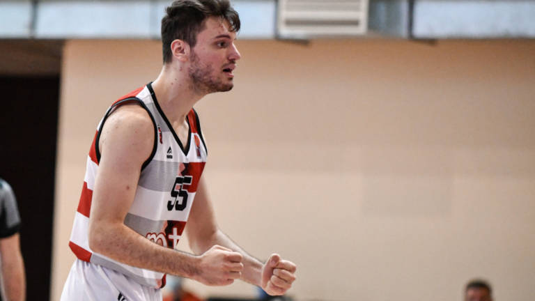 Basket A2, l'Unieuro Forlì ingaggia il serbo Djordje Pazin Basket A2, l'Unieuro Forlì ingaggia il serbo Djordje Pazin