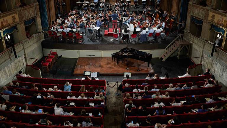 Ravenna, Le nozze di Figaro: 300 biglietti omaggio per le prove Ravenna, Le nozze di Figaro: 300 biglietti omaggio per le prove