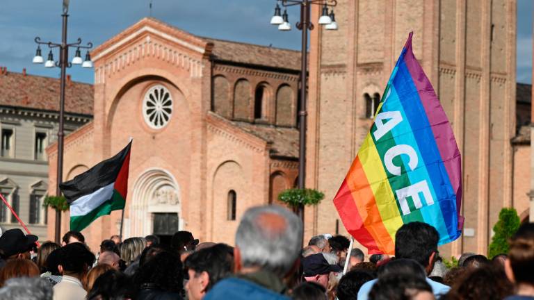 Forlì, in centinaia per sostenere Gaza FOTOGALLERY Forlì, in centinaia per sostenere Gaza FOTOGALLERY