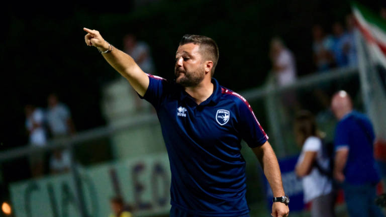 Calcio Coppa Italia Tim, Imolese-Genoa venerdì a Chiavari Calcio Coppa Italia Tim, Imolese-Genoa venerdì a Chiavari