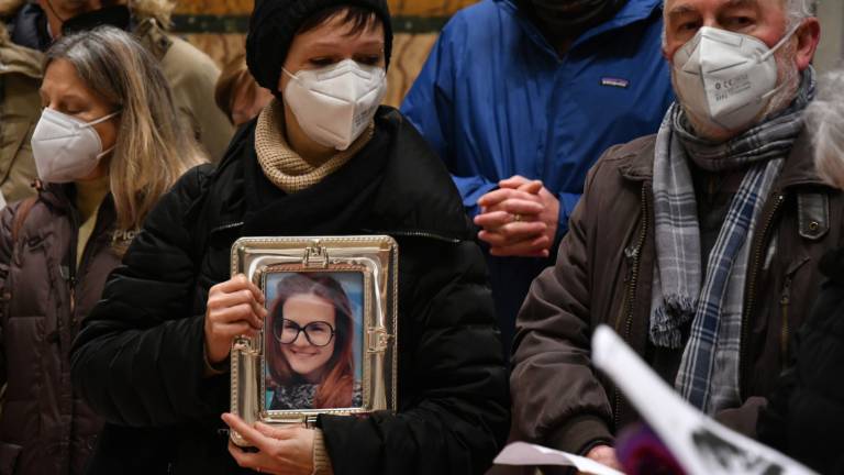 Forlì, l'immagine di Sara Pedri alle celebrazioni della Madonna del Fuoco Forlì, l'immagine di Sara Pedri alle celebrazioni della Madonna del Fuoco