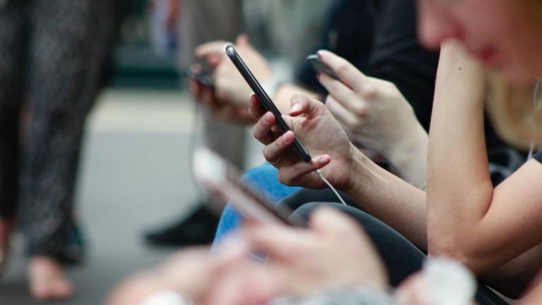 Telefonia, il roaming gratuito in Europa esteso fino al 2032 Telefonia, il roaming gratuito in Europa esteso fino al 2032